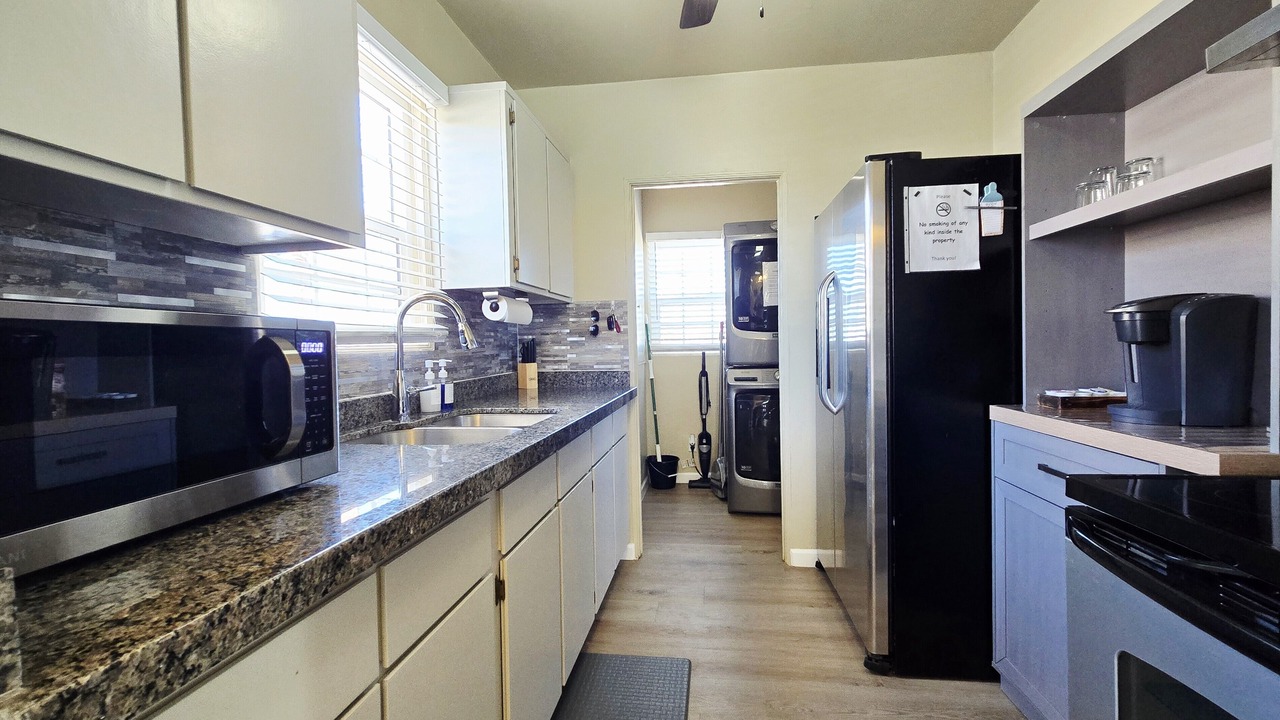 Photo of Kitchen in Yuma Townsite