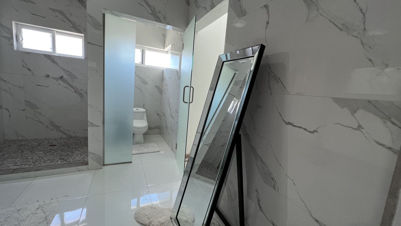 Photo of Bathroom in La Joya