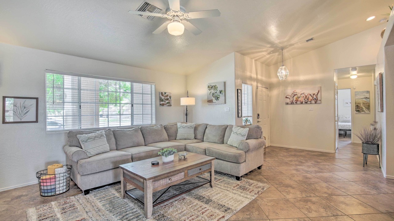 Photo of Livingroom in Yuma