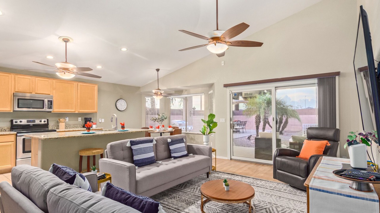Photo of Livingroom in Cooper Commons