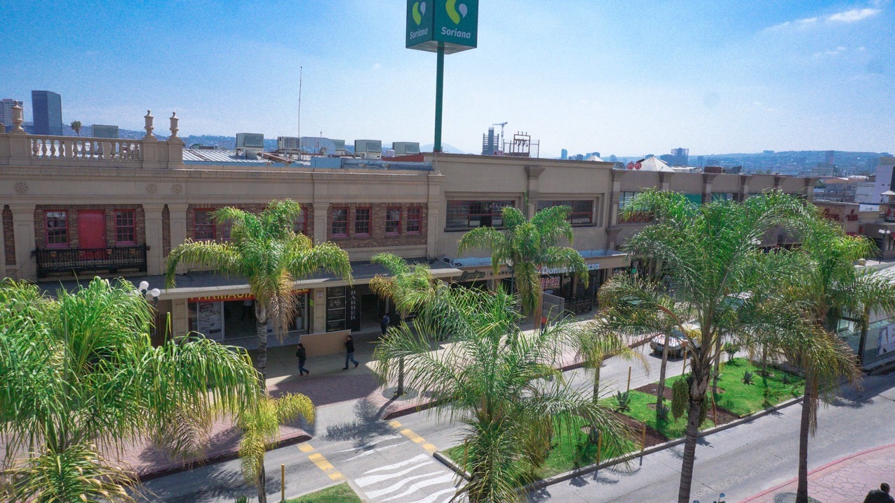 Photo of Others in Avenida Revolucion