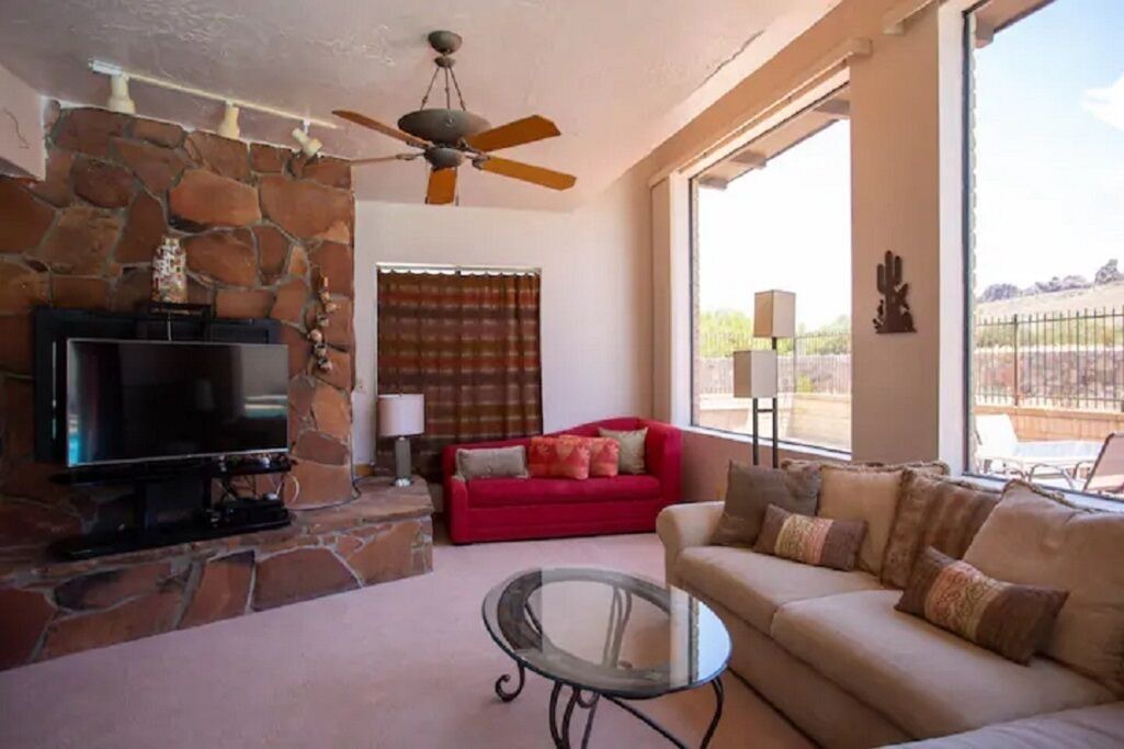 Photo of Livingroom in Apache Junction