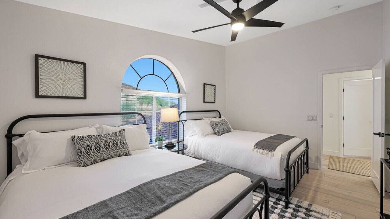 Photo of Bedroom in Arrowhead Lakes