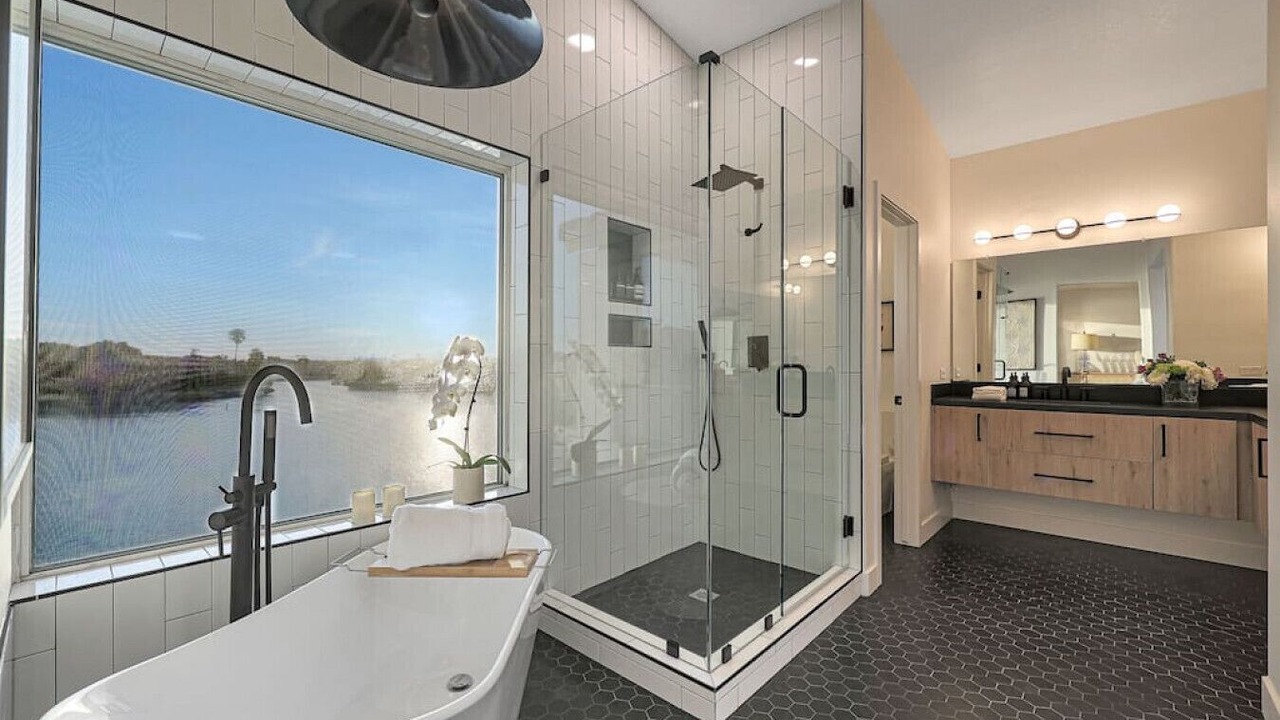Photo of Bathroom in Arrowhead Lakes