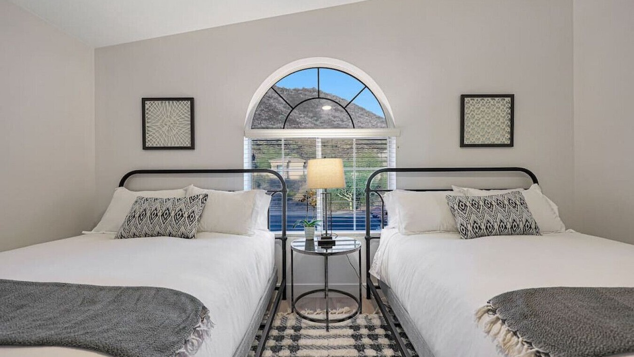 Photo of Bedroom in Arrowhead Lakes