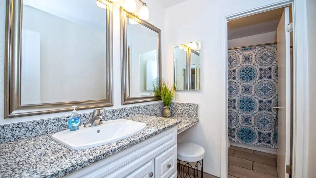Photo of Bathroom in Yuma