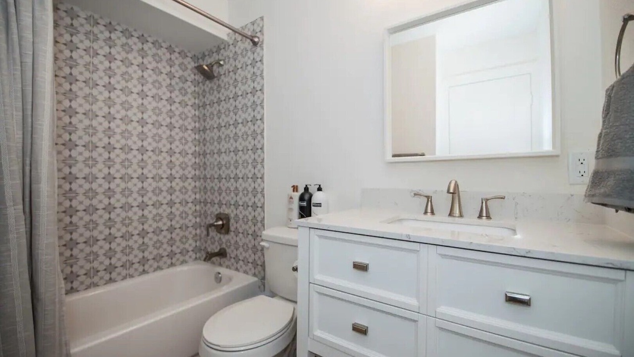 Photo of Bathroom in Yuma