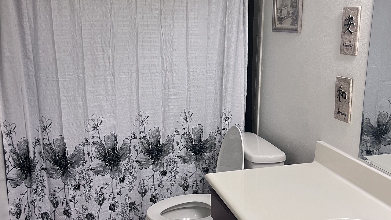 Photo of Bathroom in Villa De Paz