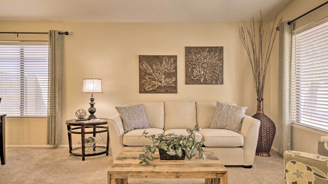 Photo of Livingroom in Maricopa