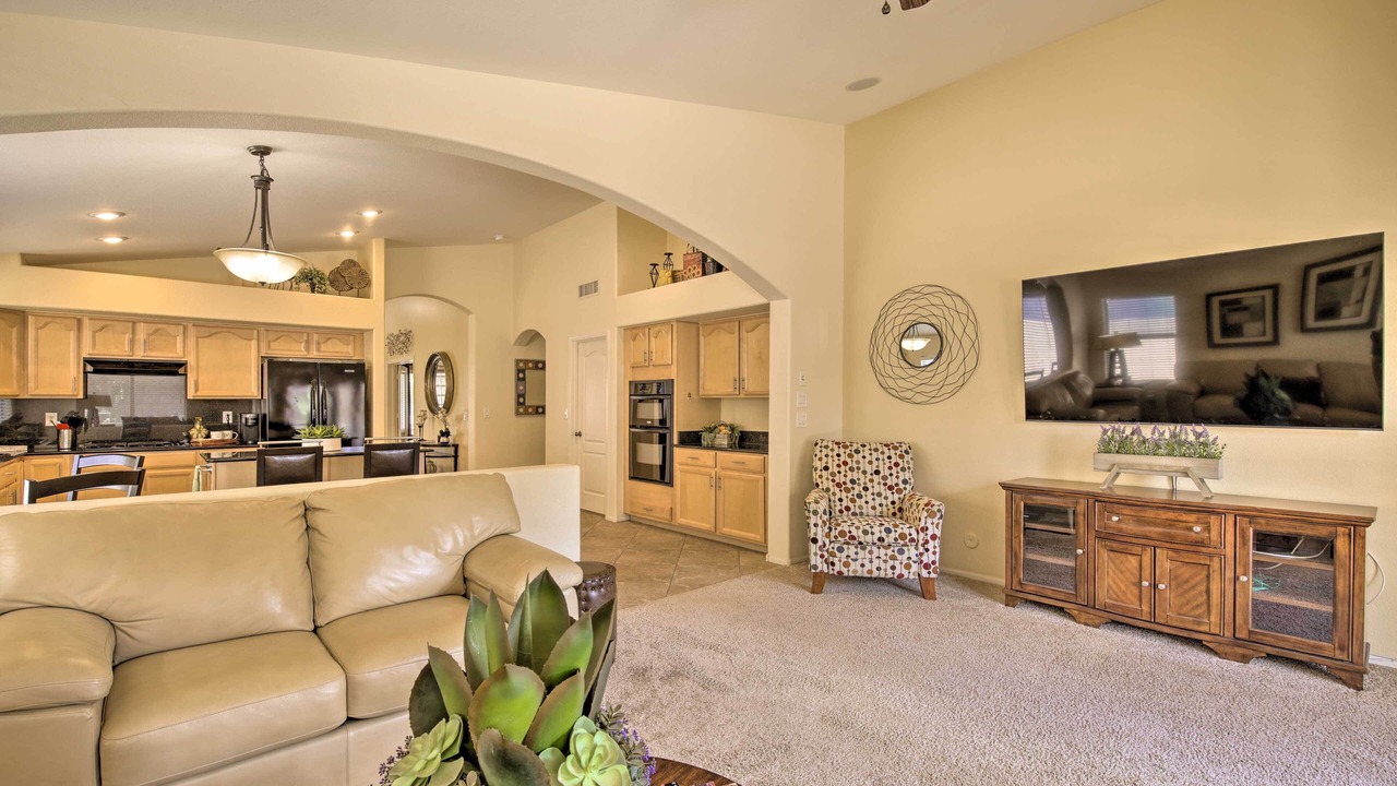 Photo of Livingroom in Maricopa