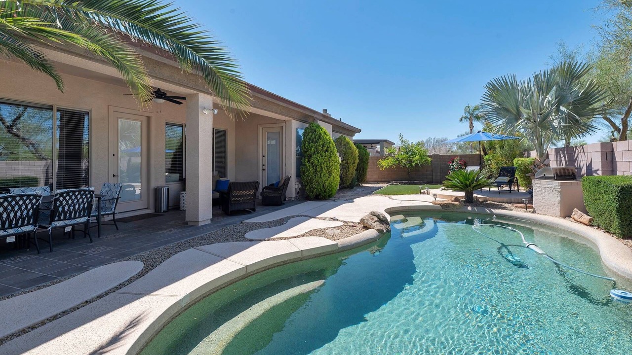 Photo of Outdoor in Tatum Highlands