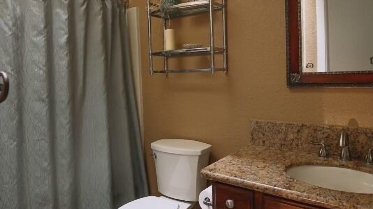 Photo of Bathroom in Lake Havasu City