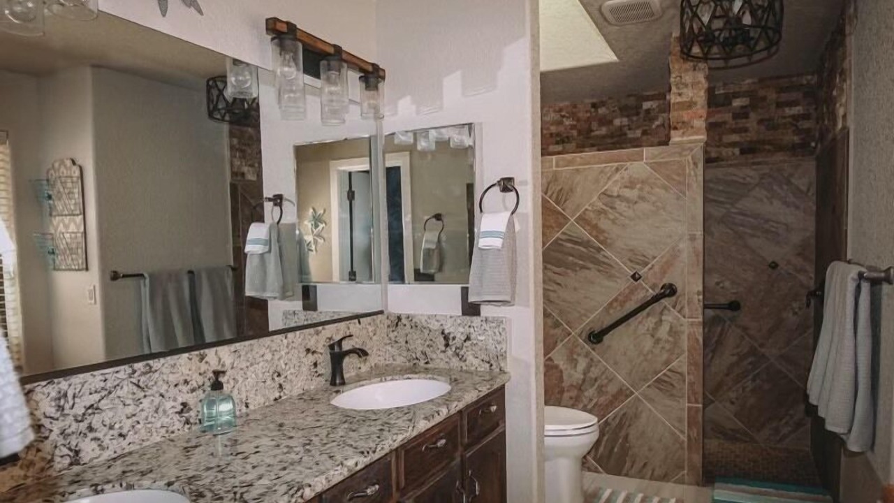 Photo of Bathroom in Lake Havasu City