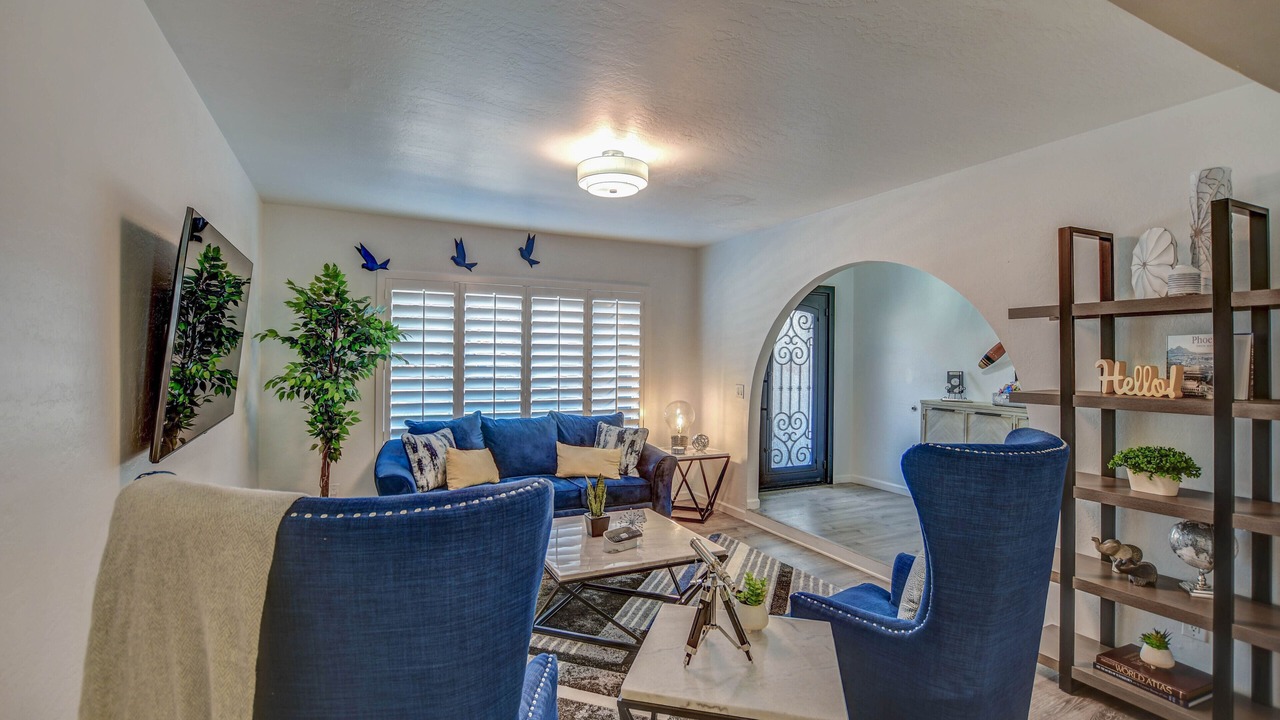Photo of Bedroom in Paradise Valley Village