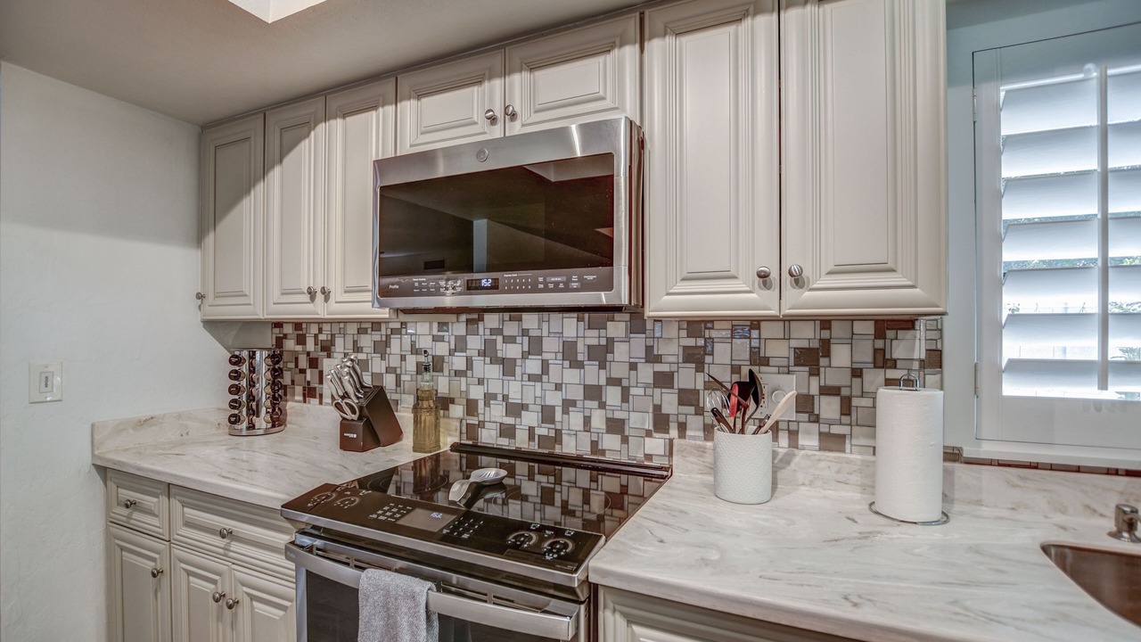 Photo of Kitchen in Paradise Valley Village