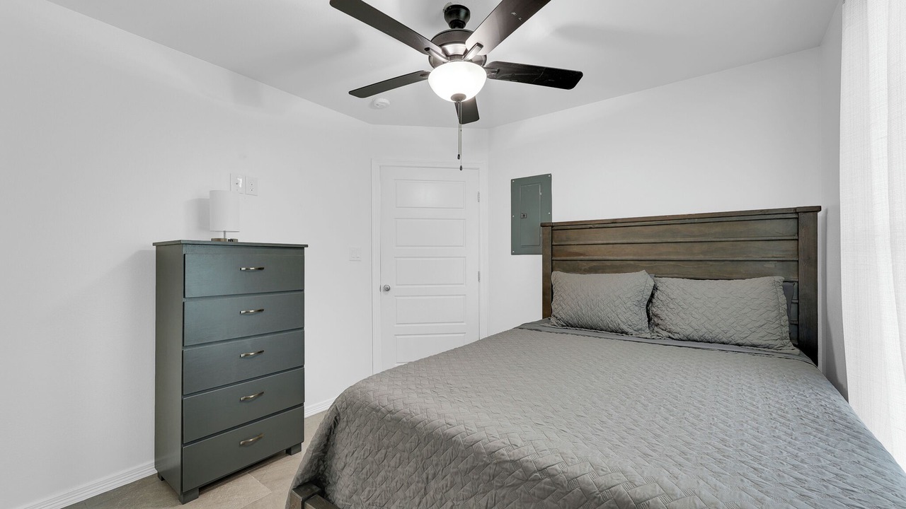 Photo of Bedroom in Harlingen