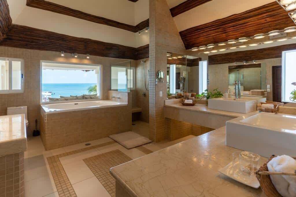 Photo of Bathroom in Punta Cancun