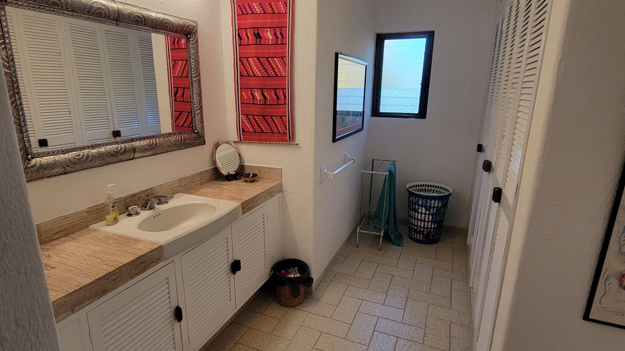 Photo of Bathroom in Club Santiago