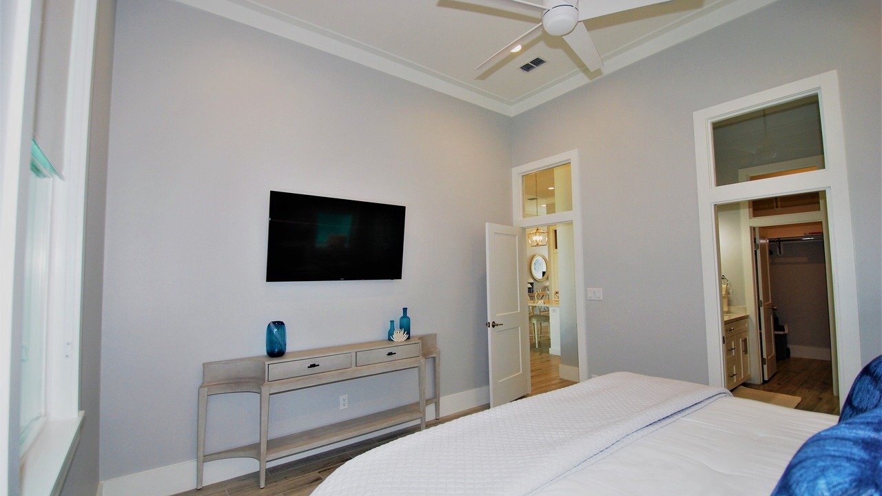 Photo of Bedroom in The Shores