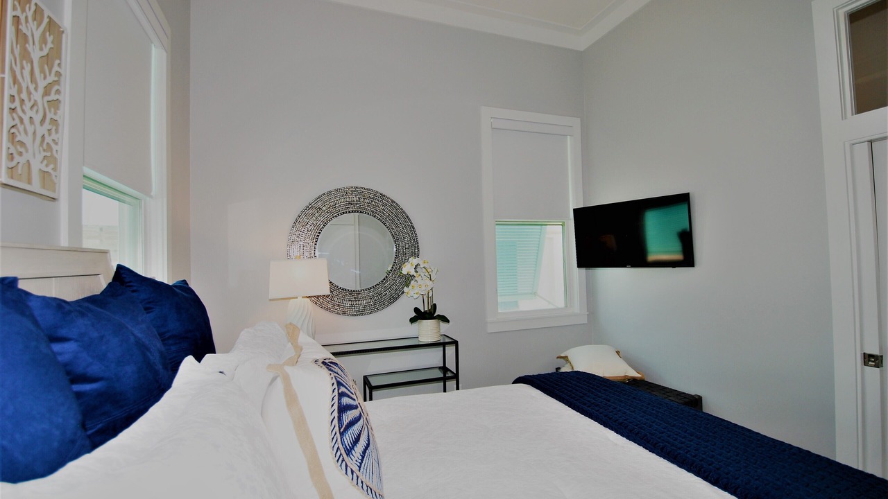 Photo of Bedroom in The Shores
