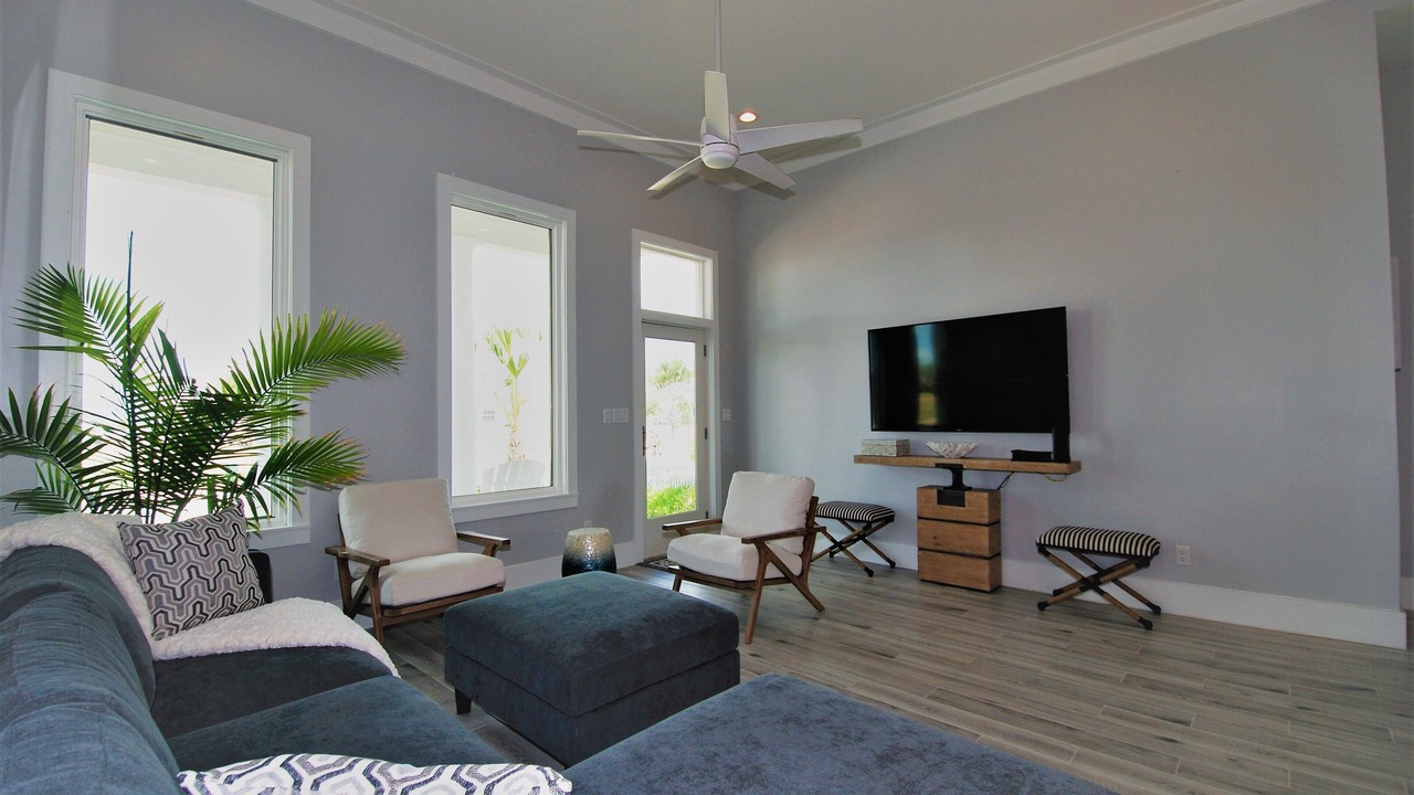 Photo of Livingroom in The Shores