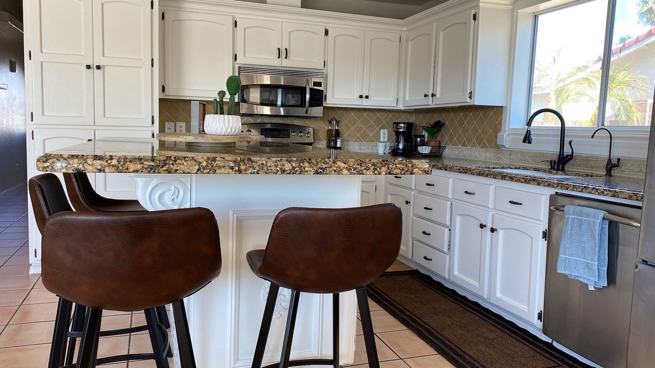 Photo of Kitchen in Mesa Del Sol