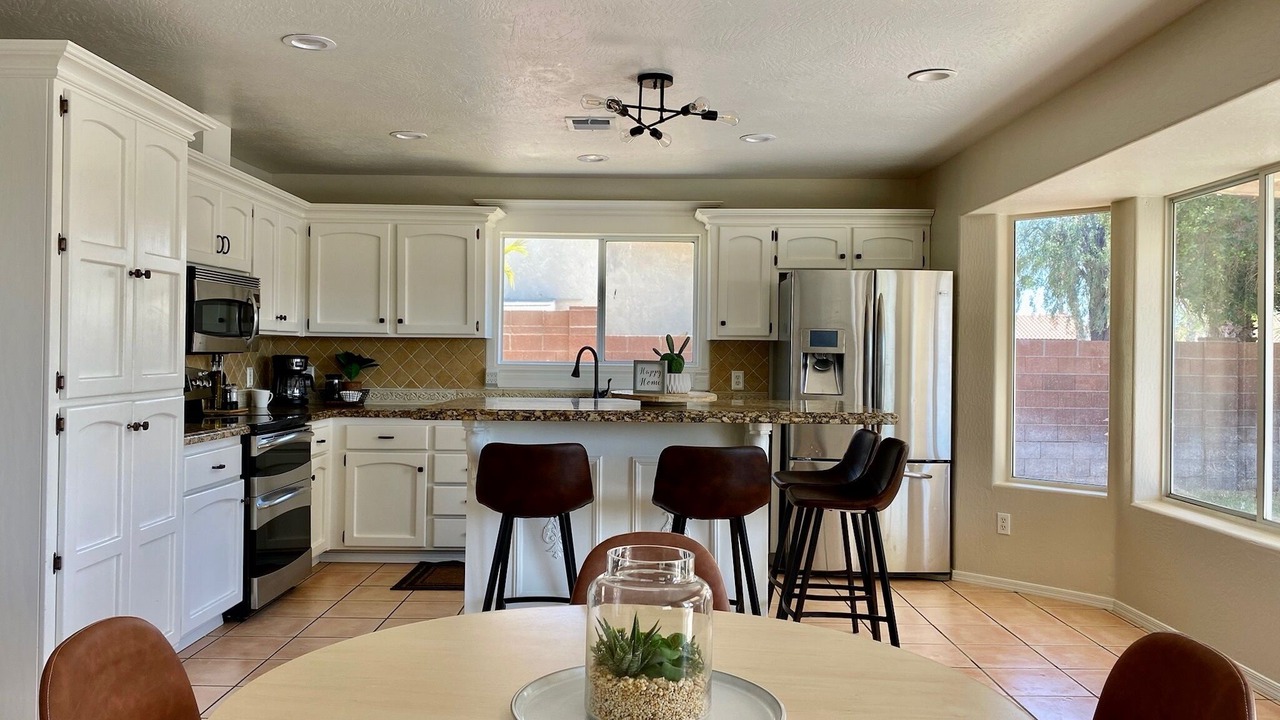 Photo of Kitchen in Mesa Del Sol