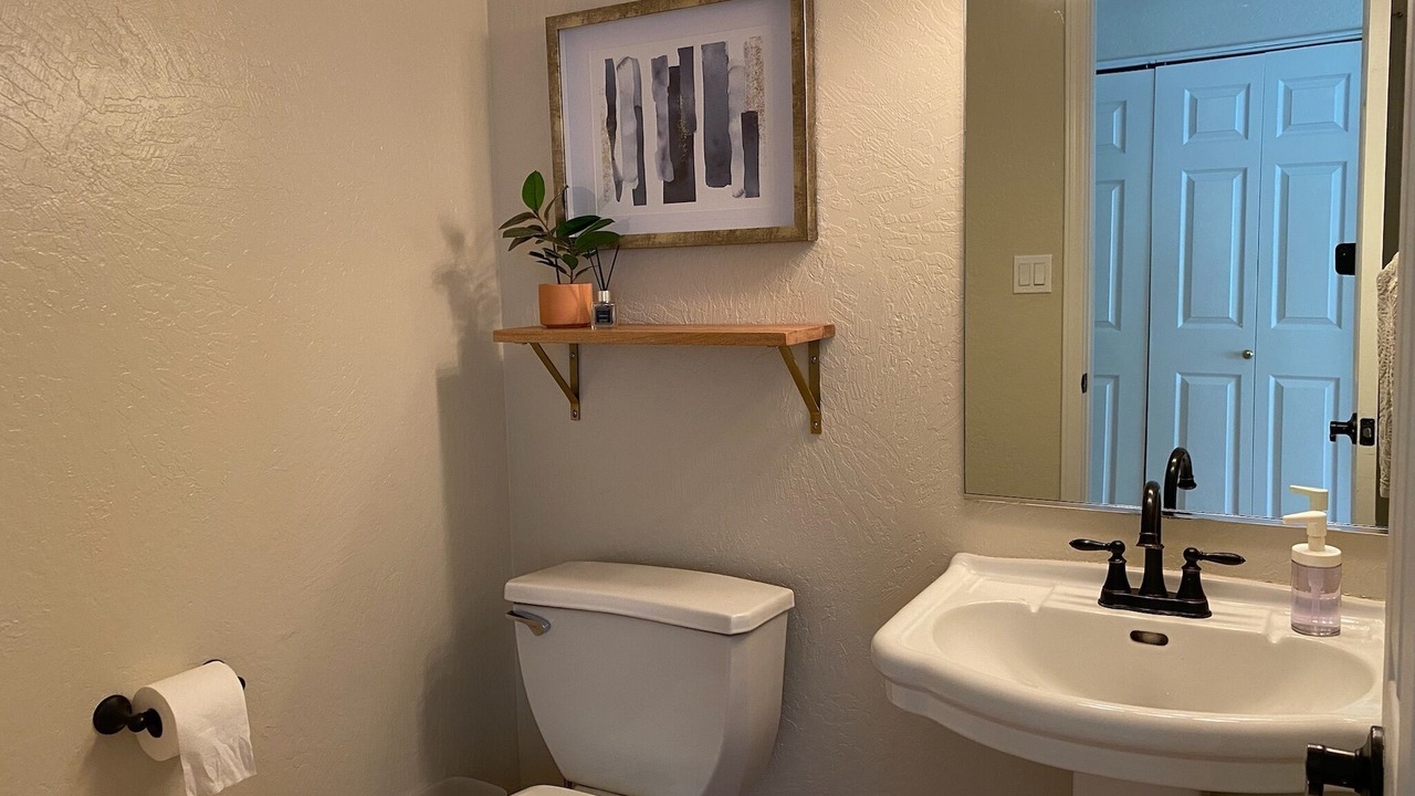 Photo of Bathroom in Mesa Del Sol