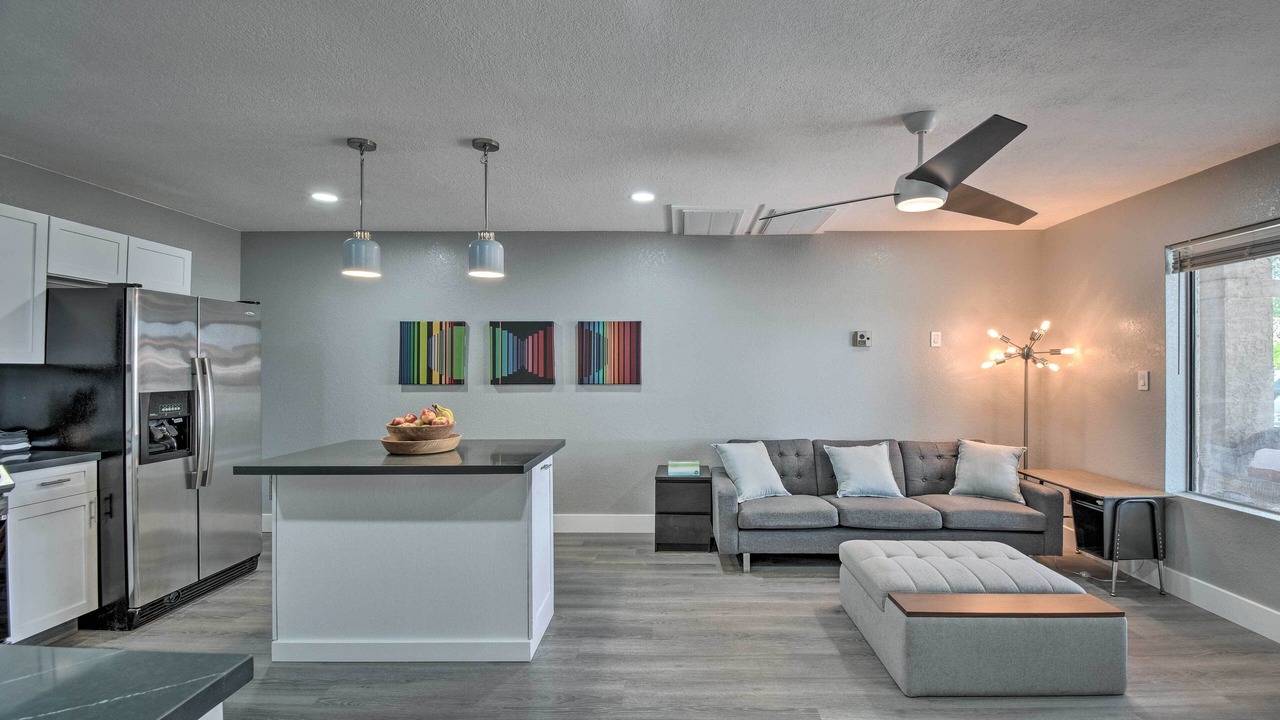 Photo of Livingroom in Apache Junction
