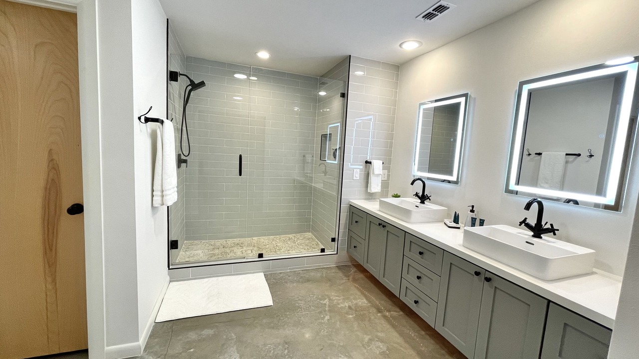 Photo of Bathroom in Pharr