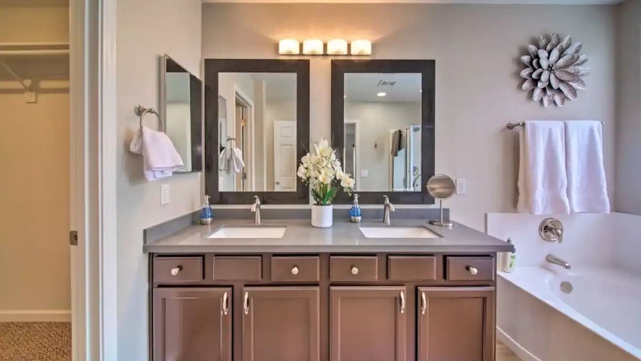Photo of Bathroom in Terramar