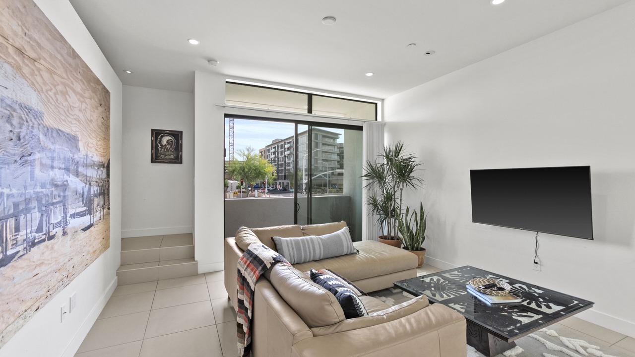 Photo of Livingroom in South Scottsdale