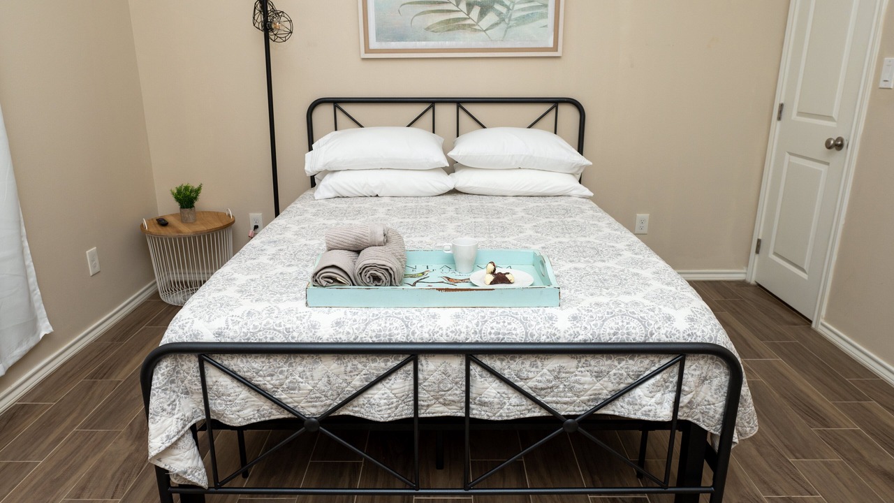 Photo of Bedroom in Edinburg