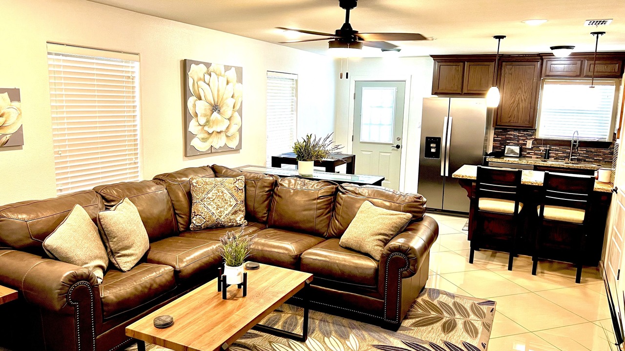 Photo of Livingroom in McAllen