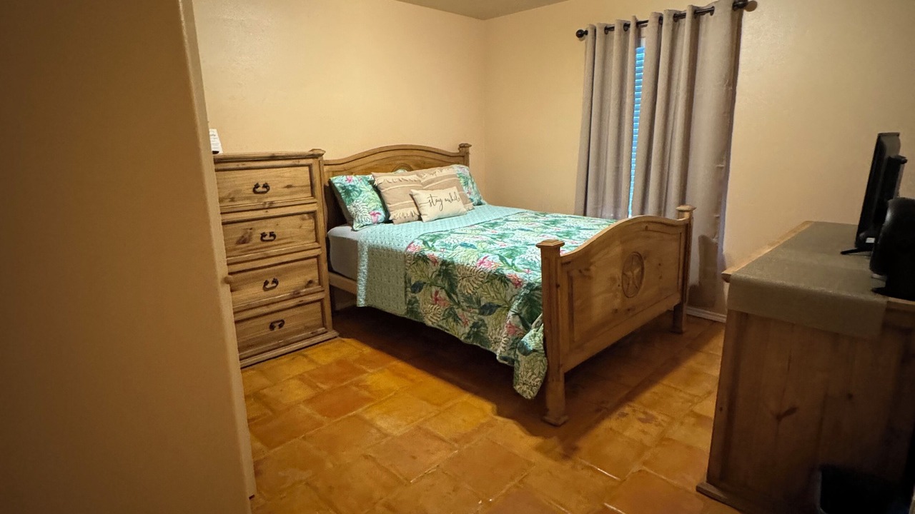 Photo of Bedroom in Brownsville