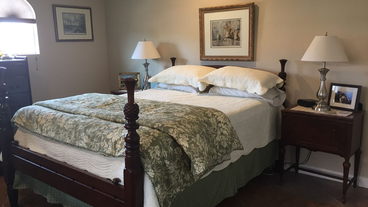 Photo of Bedroom in Saddlebrooke