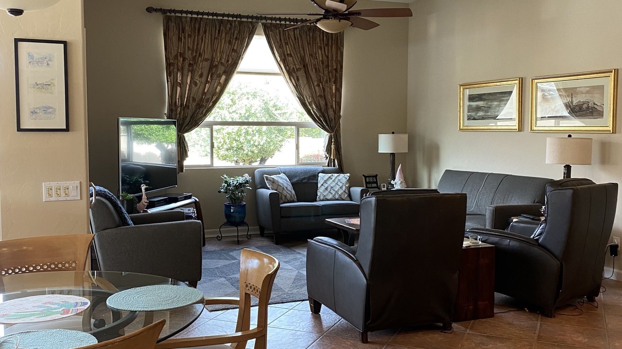 Photo of Bedroom in Saddlebrooke