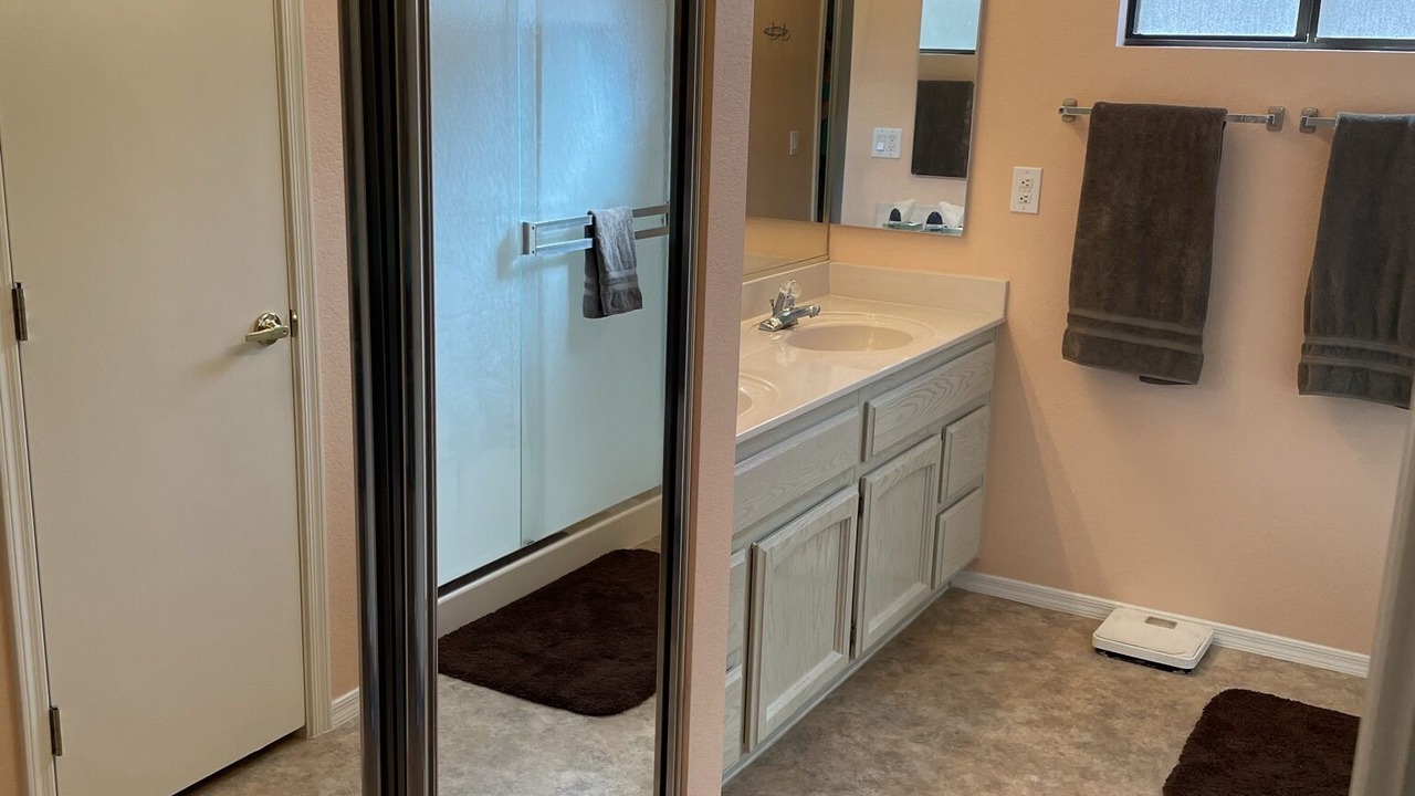 Photo of Bathroom in Saddlebrooke