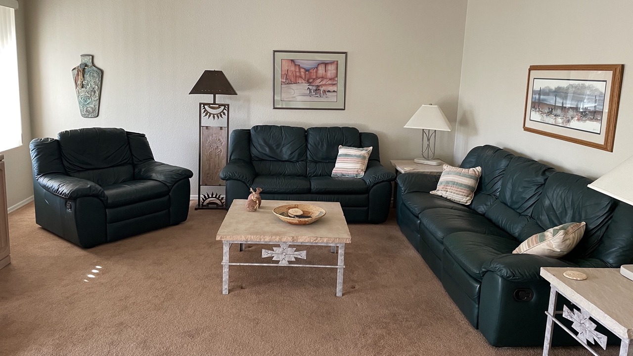 Photo of Livingroom in Saddlebrooke