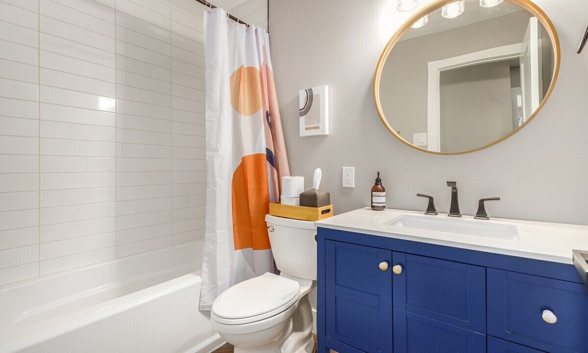 Photo of Bathroom in New Papago Parkway