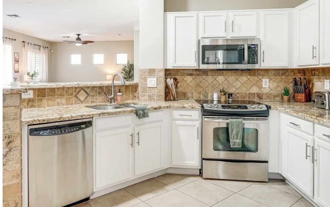 Photo of Kitchen in Estrella Mountain Ranch