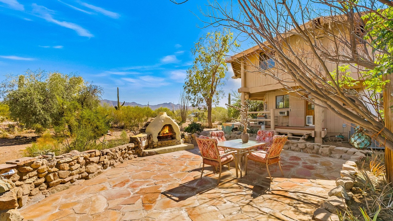 Photo of Livingroom in Picture Rocks