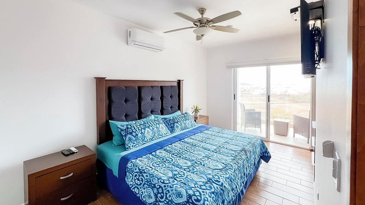 Photo of Bedroom in Villas California