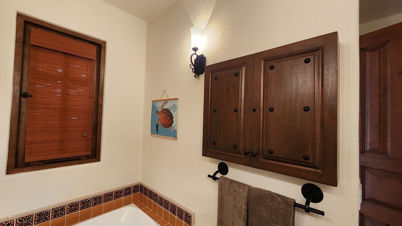 Photo of Bathroom in Nopolo
