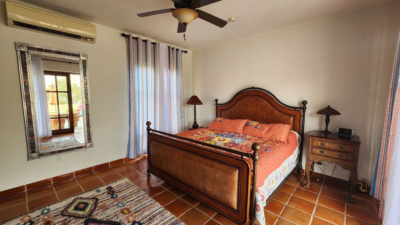 Photo of Bedroom in Nopolo