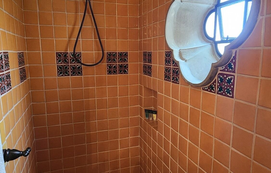 Photo of Bathroom in Nopolo