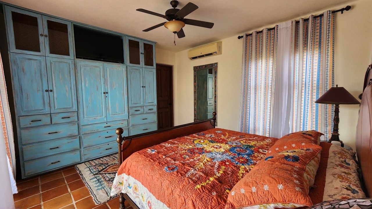 Photo of Bedroom in Nopolo