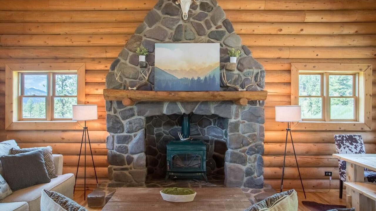 Photo of Livingroom in Superior