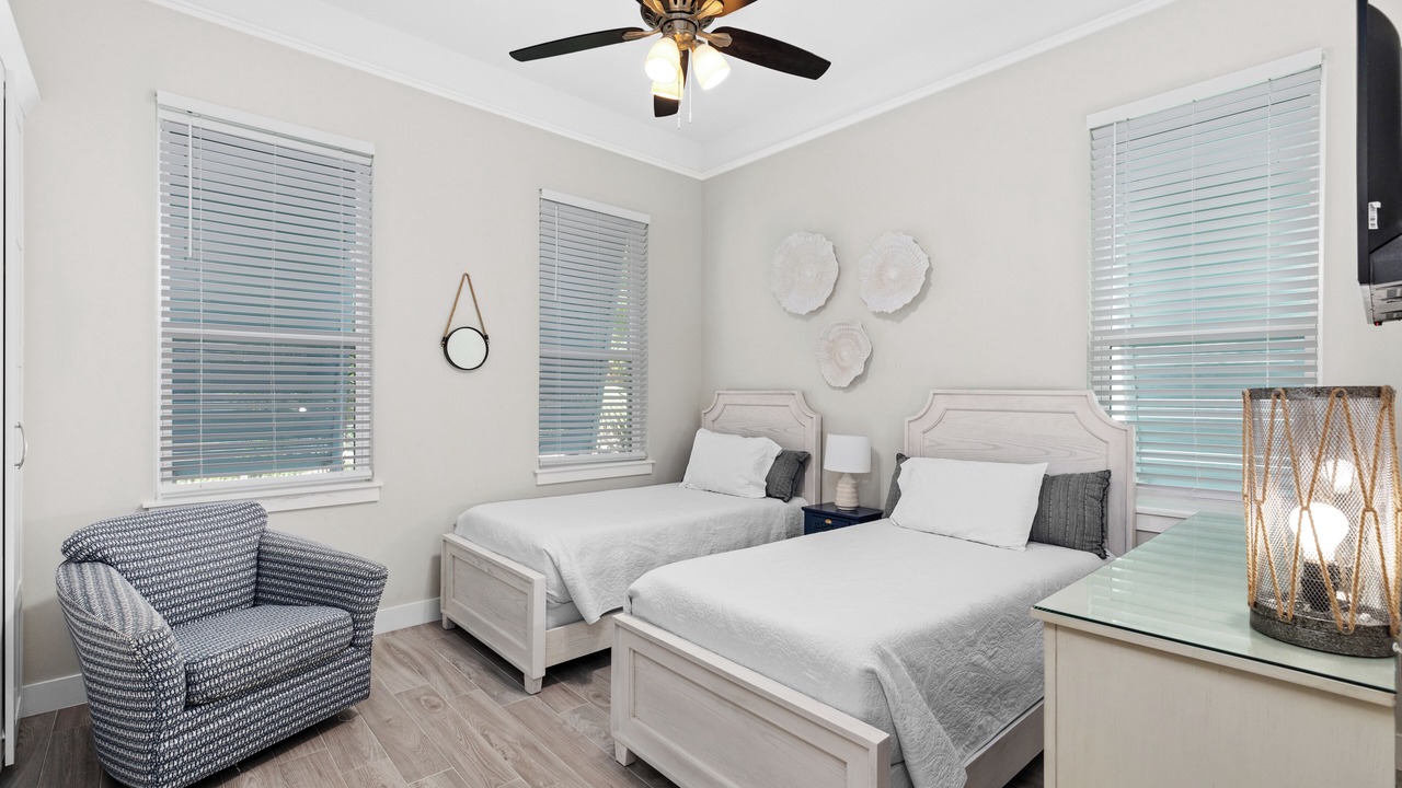 Photo of Bedroom in The Shores