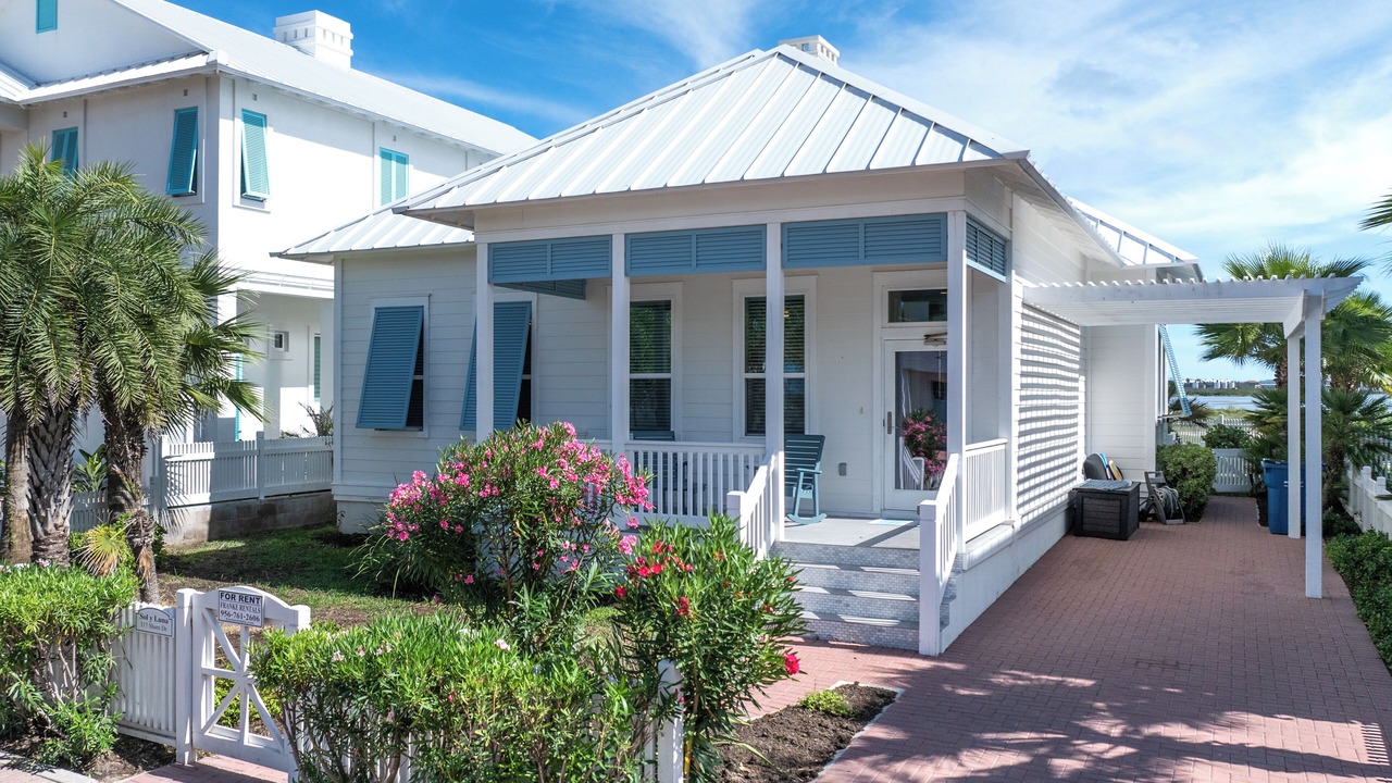 Photo of Outdoor in The Shores